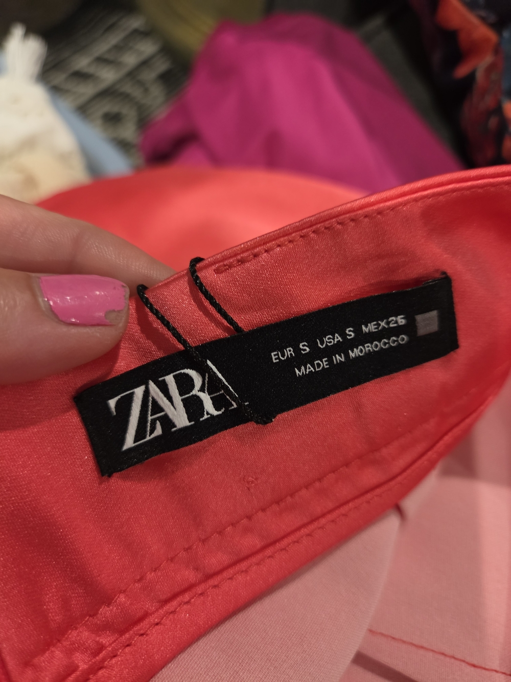 Zara NWT Coral Pink Satin Fold Over Style Mini Skirt Size S - Picture 3 of 16